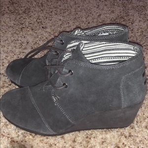 Toms wedge shoes!